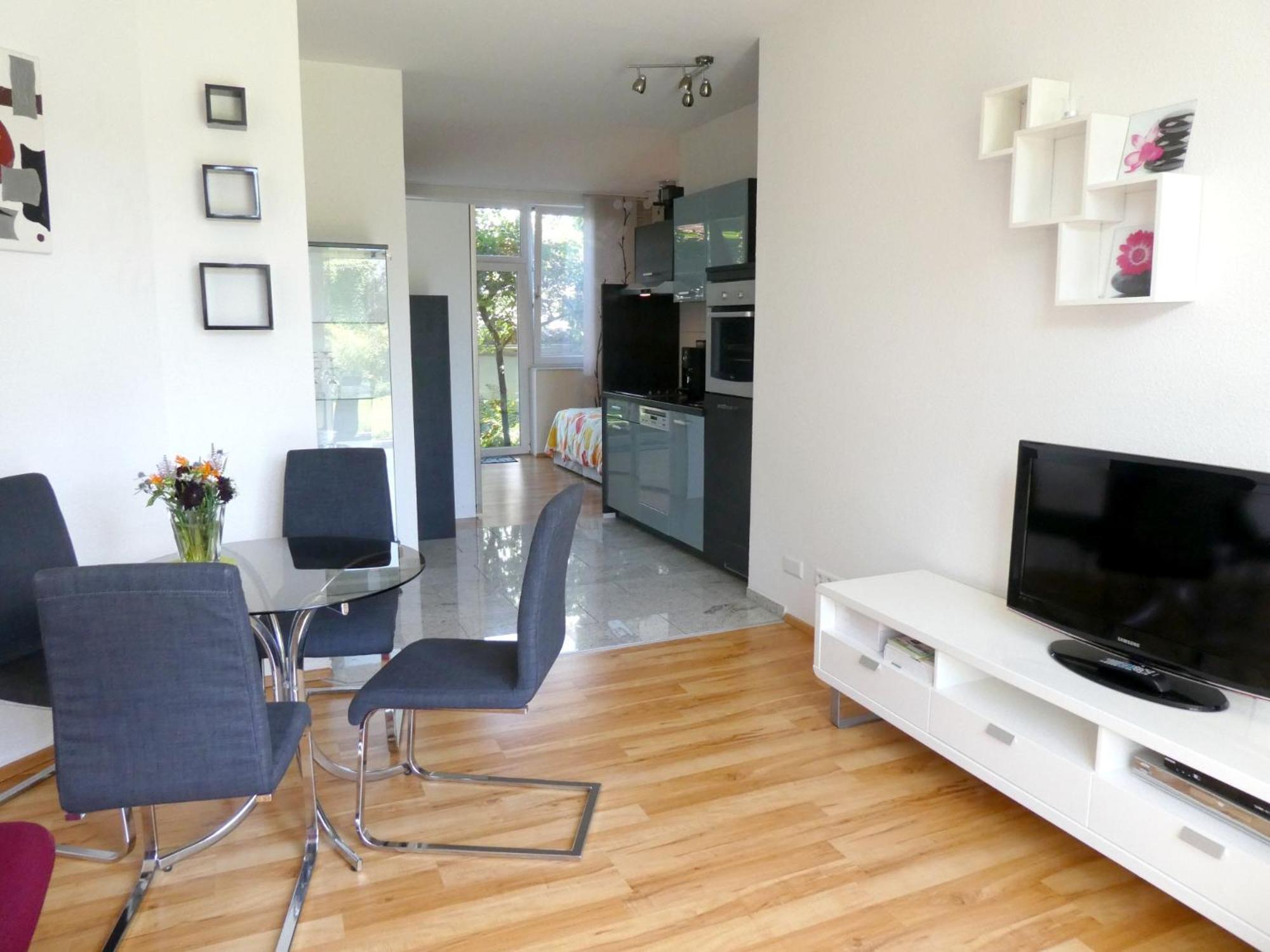 Abc Atelierwohnung F Appartement Meersburg
